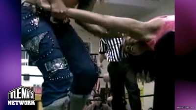 mickiematch20100807_Still467.jpg