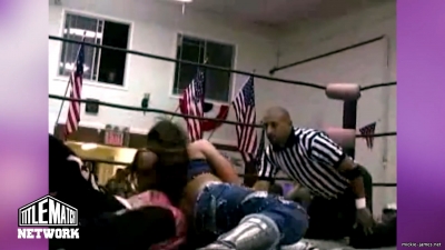 mickiematch20100807_Still499.jpg
