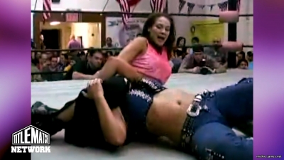 mickiematch20100807_Still536.jpg