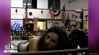 mickiematch20100807_Still628.jpg