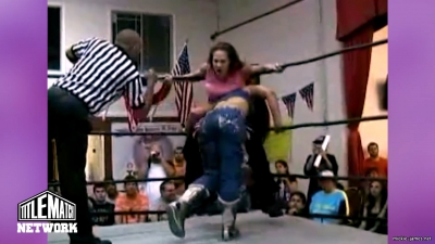 mickiematch20100807_Still696.jpg