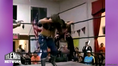 mickiematch20100807_Still701.jpg