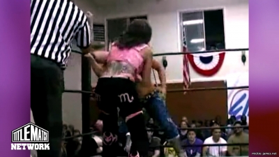 mickiematch20100807_Still735.jpg