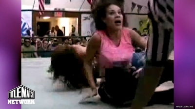 mickiematch20100807_Still793.jpg