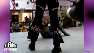mickiematch20100807_Still801.jpg