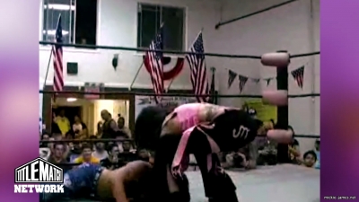 mickiematch20100807_Still838.jpg