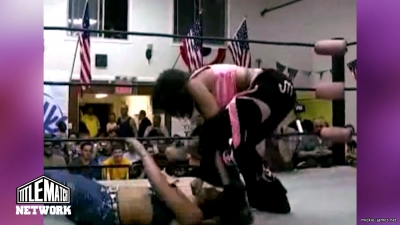 mickiematch20100807_Still840.jpg
