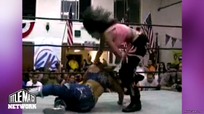 mickiematch20100807_Still855.jpg
