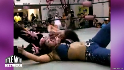 mickiematch20100807_Still869.jpg
