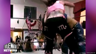 mickiematch20100807_Still884.jpg