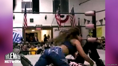 mickiematch20100807_Still904.jpg