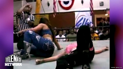 mickiematch20100807_Still915.jpg
