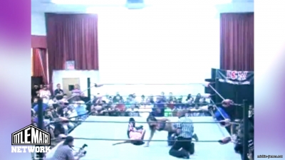 mickiematch20100807_Still919.jpg