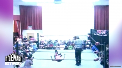 mickiematch20100807_Still928.jpg