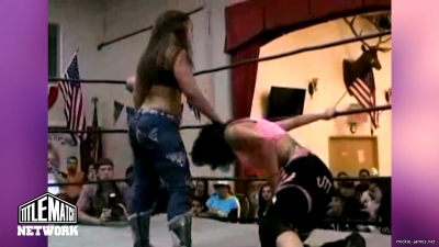 mickiematch20100807_Still962.jpg