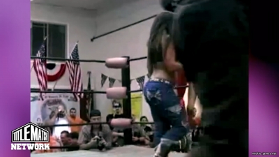 mickiematch20100807_Still967.jpg