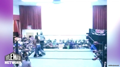 mickiematch20100807_Still971.jpg