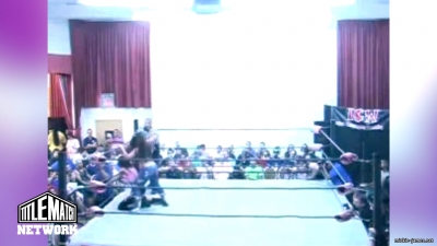 mickiematch20100807_Still984.jpg