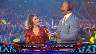 mickiemainevent20191212_Still010.jpg