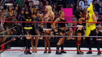 mickieppv20081026_00_01_14_00_Still083.jpg