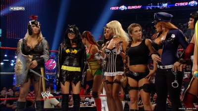 mickieppv20081026_00_01_24_00_Still103.jpg