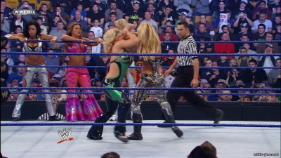 mickieppv20081123_00_00_36_15_Still098.jpg