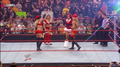 mickieppv20081214_00_00_14_20_Still057.jpg