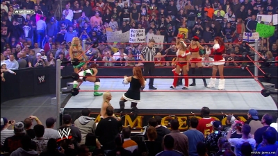 mickieppv20081214_00_00_24_25_Still074.jpg