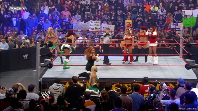 mickieppv20081214_00_00_25_00_Still075.jpg