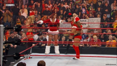 mickieppv20081214_00_00_34_10_Still115.jpg