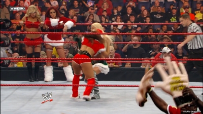 mickieppv20081214_00_00_39_00_Still140.jpg