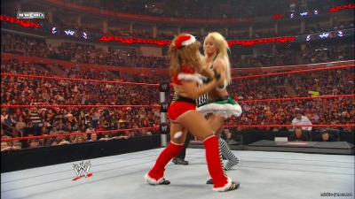 mickieppv20081214_00_00_43_05_Still165.jpg