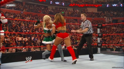 mickieppv20081214_00_00_46_10_Still184.jpg