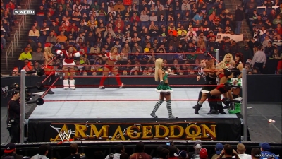 mickieppv20081214_00_01_20_05_Still333.jpg