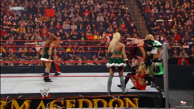 mickieppv20081214_00_01_22_15_Still340.jpg