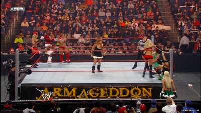 mickieppv20081214_00_01_24_00_Still343.jpg