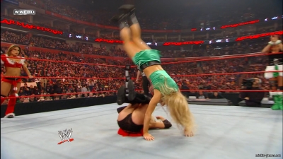 mickieppv20081214_00_01_42_00_Still397.jpg