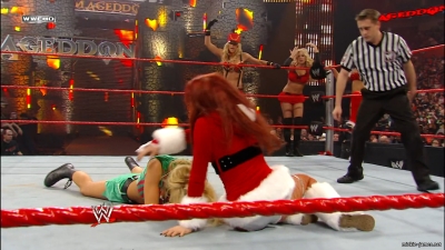mickieppv20081214_00_01_52_10_Still439.jpg