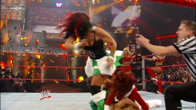 mickieppv20081214_00_01_53_15_Still446.jpg