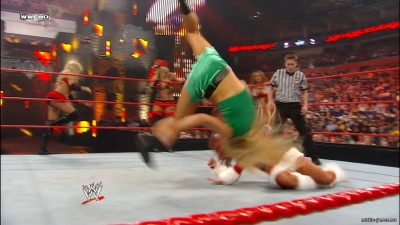 mickieppv20081214_00_01_59_20_Still469.jpg