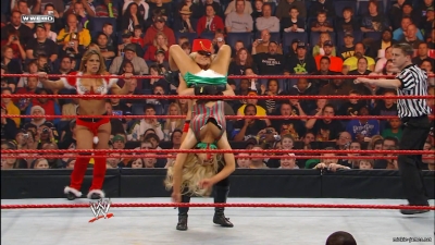 mickieppv20081214_00_02_03_15_Still488.jpg