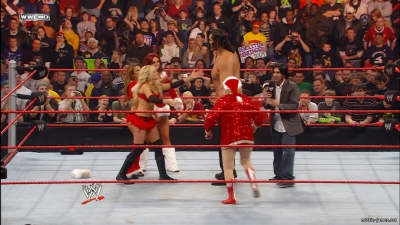 mickieppv20081214_00_04_03_05_Still834.jpg