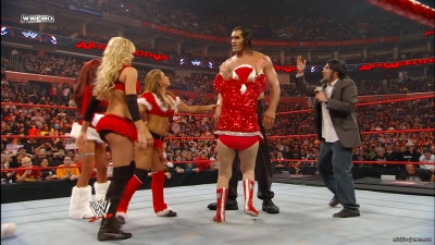 mickieppv20081214_00_04_03_20_Still837.jpg