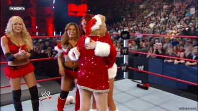 mickieppv20081214_00_04_10_05_Still846.jpg