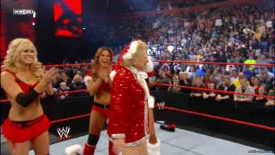 mickieppv20081214_00_04_11_15_Still854.jpg