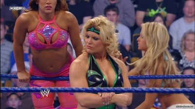 mickieppv20081123_00_00_32_10_Still082.jpg