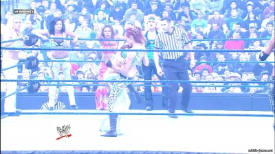 mickieppv20081123_00_01_25_05_Still243.jpg