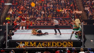 mickieppv20081214_00_01_08_20_Still294.jpg