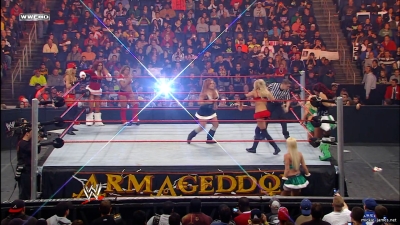 mickieppv20081214_00_01_24_10_Still345.jpg